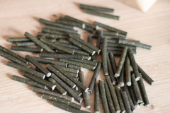 Bio-Düngestäbchen 'Luzi Stäbli'